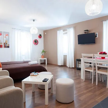 Apartment & 72 Zadar