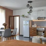 Apartment & 72