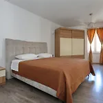 & 72 Apartment Zadar